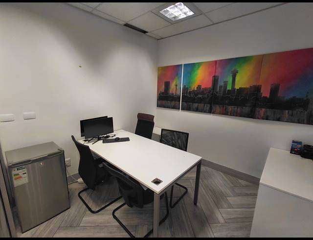 318M² OFFICE TO LET IN BRYANSTON